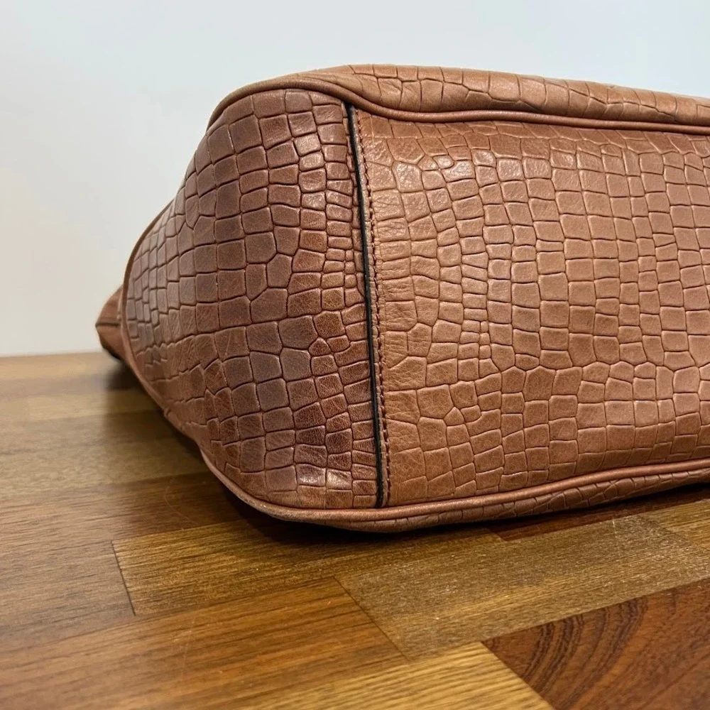 Tahari Crocodile Embossed Leather Hobo Bag Large Cognac Tote Gold Hardware Boho